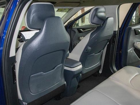 Used 2024 Kia EV6 Wind image 10