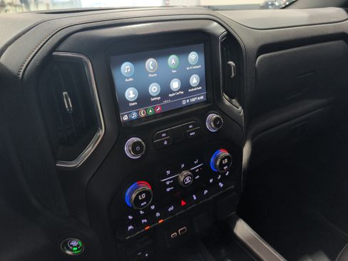 Used 2021 GMC Sierra 1500 AT4 w/ AT4 Premium Package AWD/4WD image 12