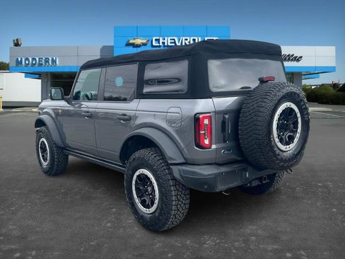 Used 2021 Ford Bronco Badlands image 7