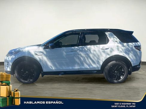 Used 2024 Land Rover Discovery Sport Dynamic SE image 3