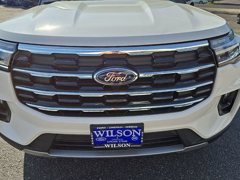 New 2025 Ford Explorer Active w/ Active Comfort Package image 34