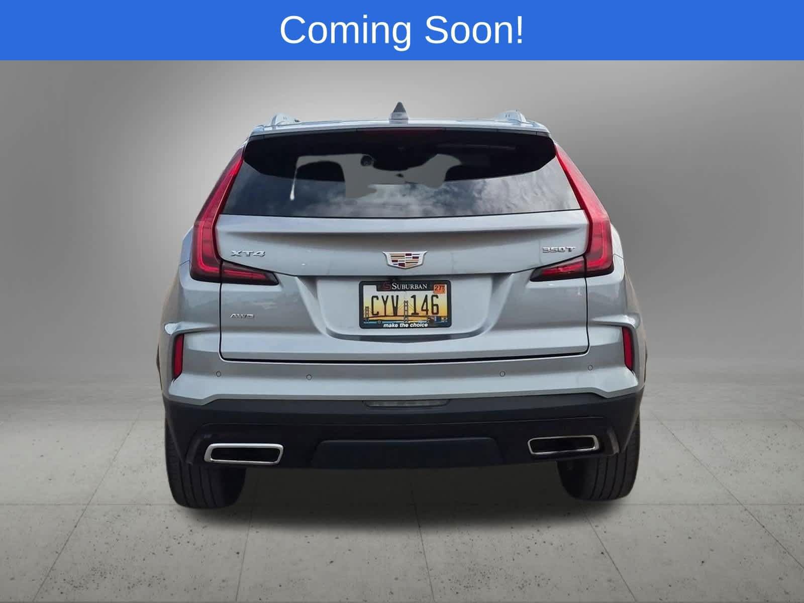 Used 2024 Cadillac XT4 Premium Luxury w/ Cold Weather Package AWD/4WD image 5