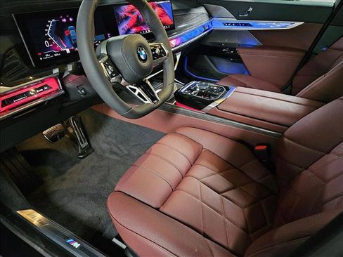 New 2026 BMW 740i RWD image 9