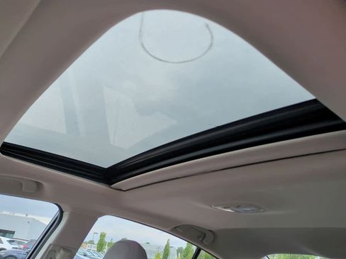 Used 2025 Subaru Legacy Premium image 18