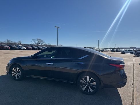 Used 2020 Nissan Altima 2.5 SL image 13