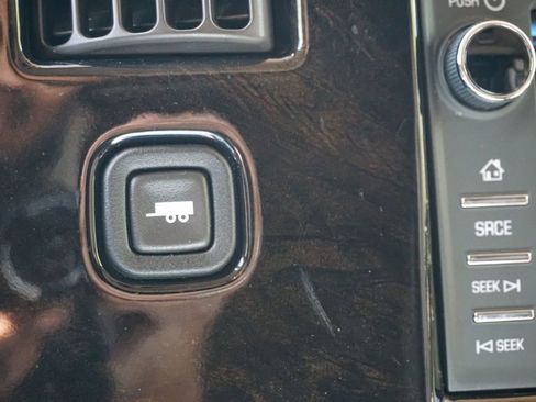 Used 2017 Chevrolet Express 2500 RWD image 74