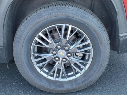 Used 2026 Chevrolet Traverse LT w/ Driver Confidence Package AWD/4WD image 5