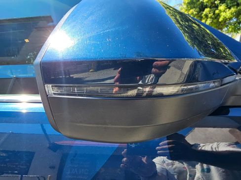 Used 2019 Volkswagen Atlas SEL image 13