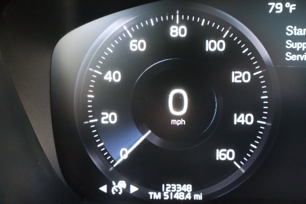 Used 2019 Volvo XC60 T5 Inscription w/ Protection Package AWD/4WD image 47