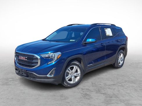 Used 2020 GMC Terrain SLE w/ Driver Convenience Package image 1