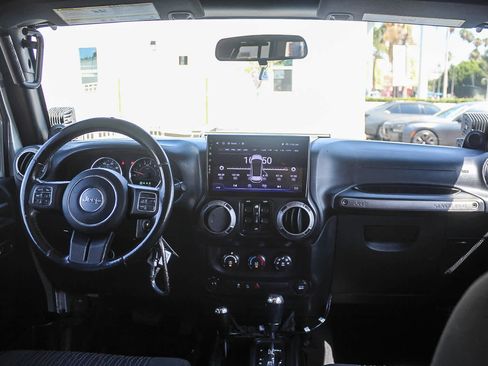 Used 2012 Jeep Wrangler Unlimited Sport AWD/4WD image 12