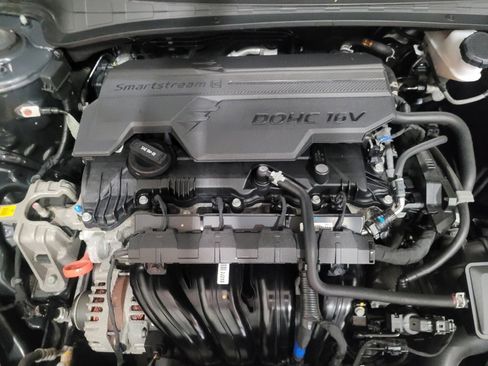 Used 2023 Hyundai Elantra SEL w/ Convenience Package FWD image 30