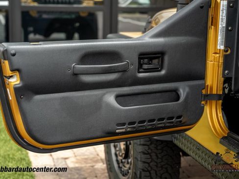 Used 2003 Jeep Wrangler Rubicon AWD/4WD image 16
