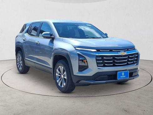 New 2026 Chevrolet Equinox LT AWD/4WD image 3