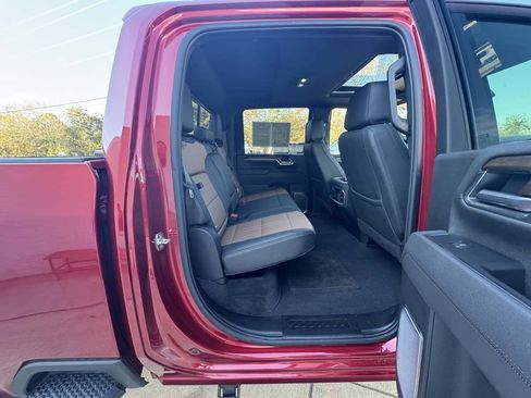 Used 2025 Chevrolet Silverado 2500 High Country w/ High Country Premium Package image 10