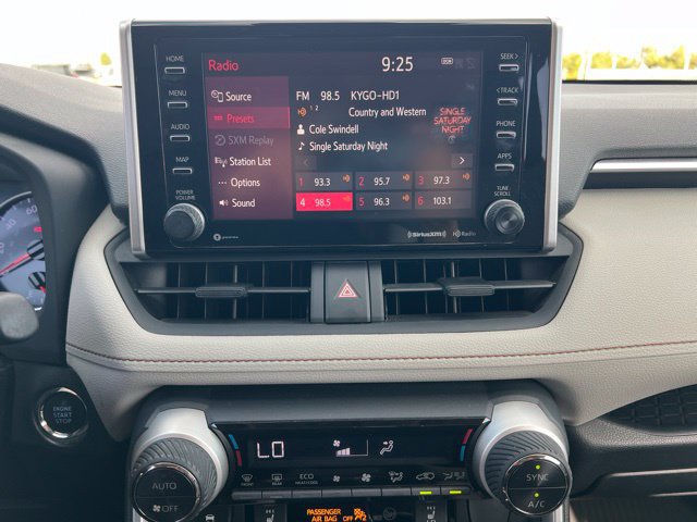 Used 2019 Toyota RAV4 XLE w/ Convenience Package AWD/4WD image 17