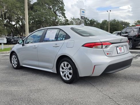 Used 2026 Toyota Corolla LE FWD image 6