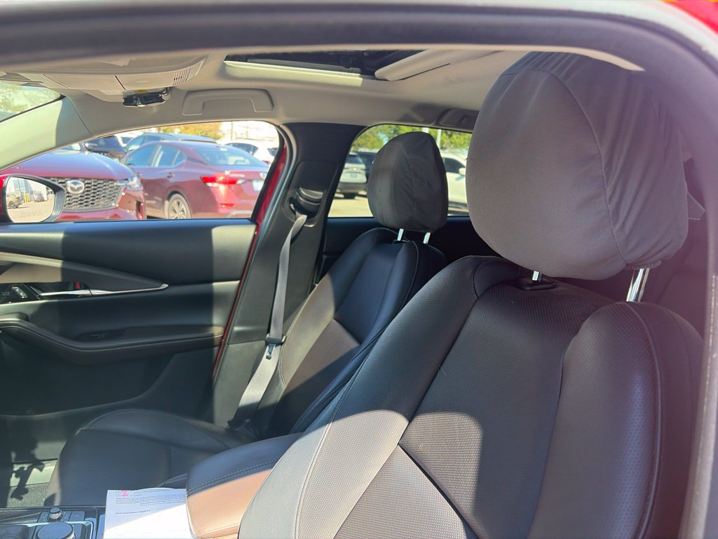 Used 2021 MAZDA CX-30 AWD 2.5 S w/ Premium Package image 13