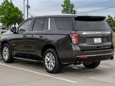 Used 2021 Chevrolet Tahoe Premier w/ Premium Package RWD image 13