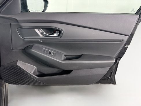 Used 2024 Honda Accord EX image 30