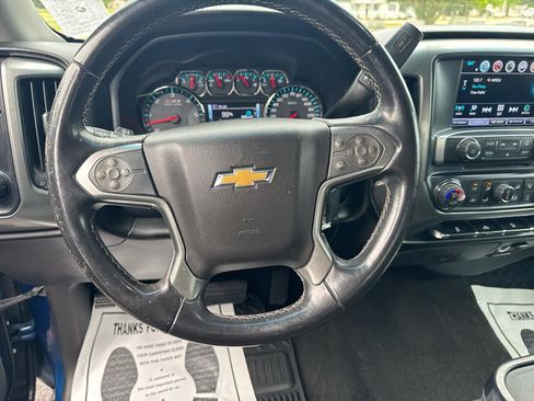 Used 2018 Chevrolet Silverado 1500 LT w/ Texas Edition AWD/4WD image 17