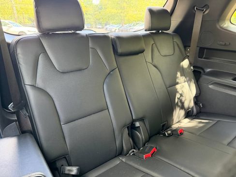 Used 2024 Kia Telluride EX X-Line AWD/4WD image 10