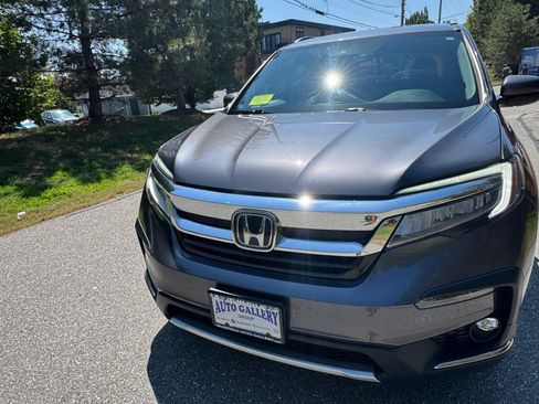 Used 2019 Honda Pilot Touring image 30