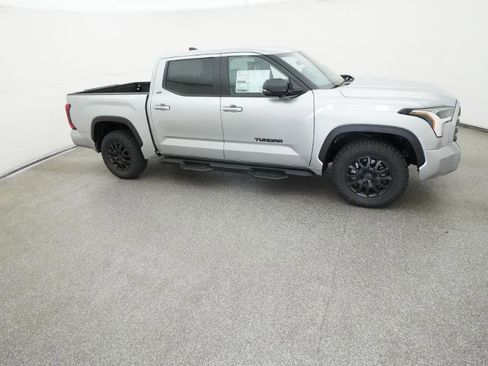 New 2026 Toyota Tundra SR5 RWD image 15