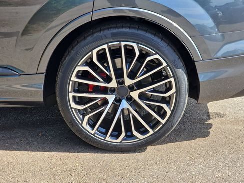 New 2026 Audi SQ7 Premium Plus AWD/4WD image 37