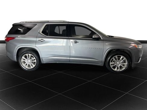 Used 2021 Chevrolet Traverse High Country AWD/4WD image 6