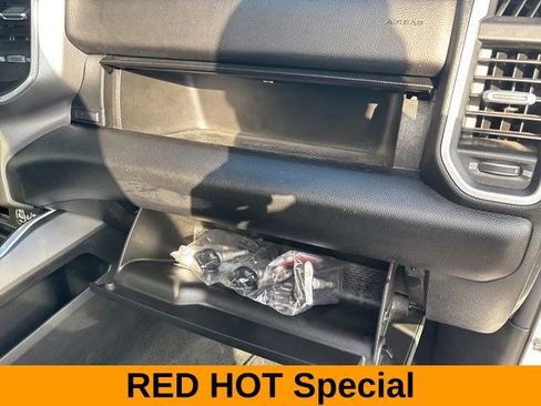 Used 2021 RAM 1500 Big Horn AWD/4WD image 46