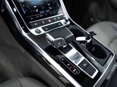Certified 2023 Audi Q7 2.0T Premium Plus w/ Premium Plus Package AWD/4WD image 12