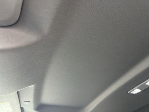 Used 2021 Chevrolet Silverado 1500 LT image 19