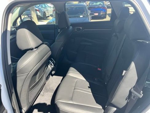 New 2026 Kia Sorento S FWD image 18