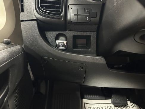 Used 2022 RAM ProMaster 3500 w/ Premium Convenience Group (B) FWD image 16