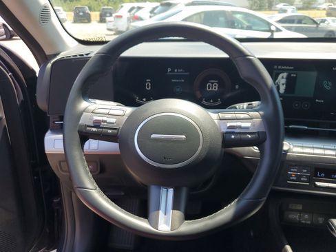 Used 2025 Hyundai Kona SEL AWD/4WD image 25