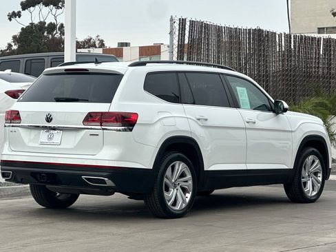 Certified 2022 Volkswagen Atlas SE w/ Panoramic Sunroof Package image 5