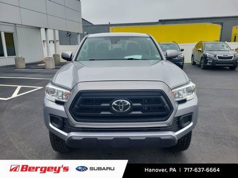 Used 2021 Toyota Tacoma SR AWD/4WD image 7