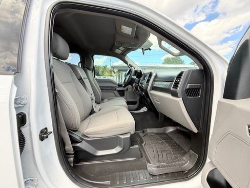 Used 2019 Ford F250 XLT w/ XLT Value Package AWD/4WD image 18