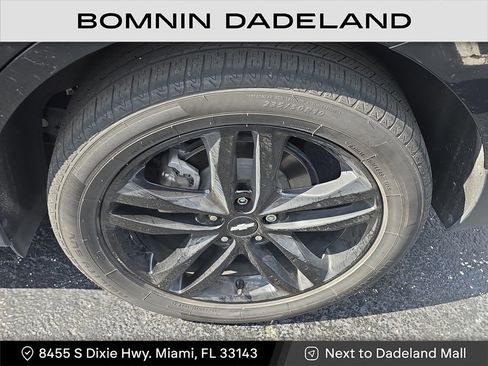 Used 2021 Chevrolet Equinox LT image 10