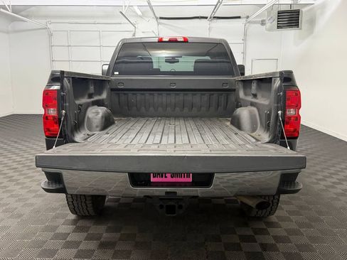 Used 2015 Chevrolet Silverado 2500 LT w/ LT Convenience Package AWD/4WD image 21