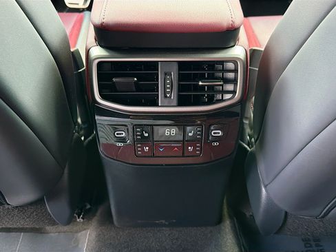 Used 2023 Lexus RX 500h F Sport AWD/4WD image 19