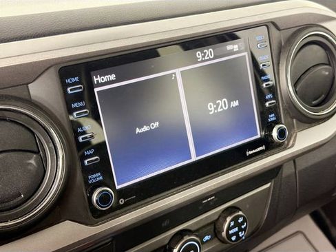 Used 2020 Toyota Tacoma TRD Sport AWD/4WD image 14