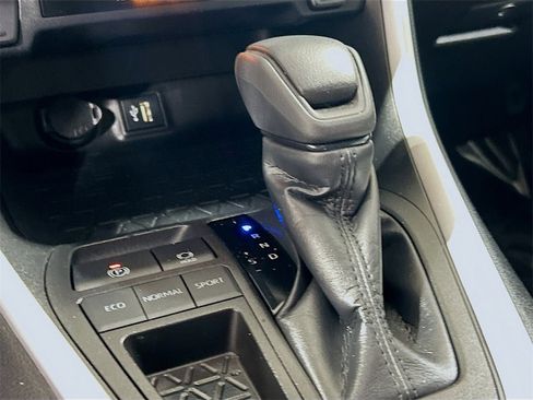 Used 2023 Toyota RAV4 XLE image 14