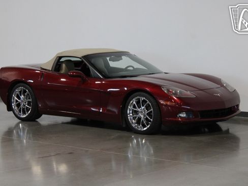 Used 2006 Chevrolet Corvette Convertible w/ Preferred Equipment Group image 14