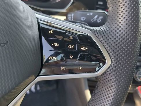 Certified 2023 Volkswagen Jetta GLI Autobahn image 27