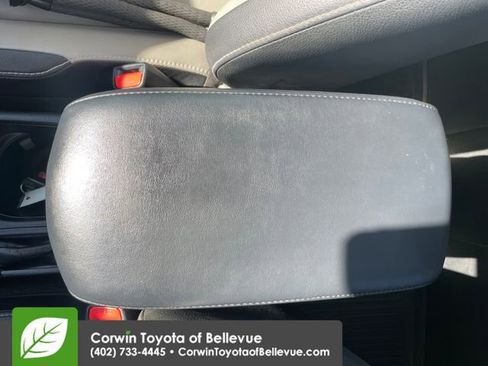 Used 2018 Toyota RAV4 Limited w/ Advanced Technology Package AWD/4WD image 15