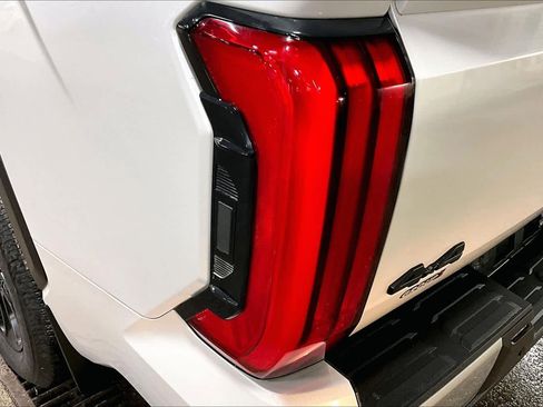 Used 2023 Toyota Tundra Limited w/ TRD Off-Road Package image 26