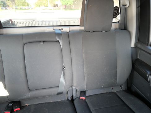 Used 2015 Nissan Titan S AWD/4WD image 14
