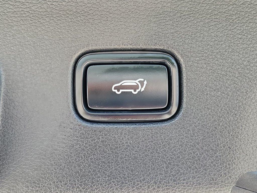 Used 2023 Kia Sportage SX FWD image 14